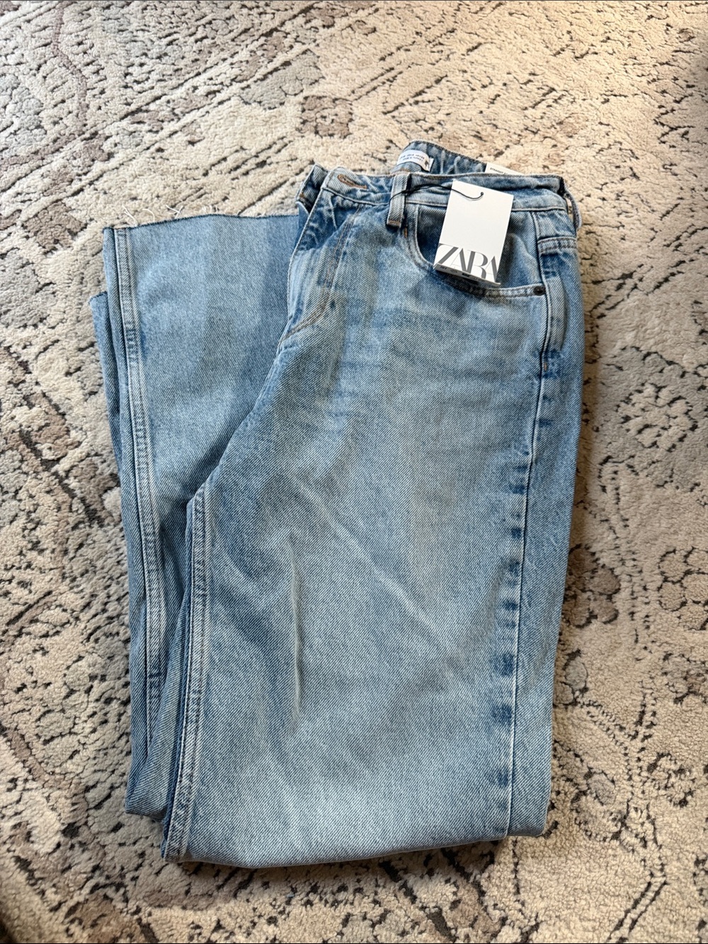 ZARA Light Wash Women's straight Jeans